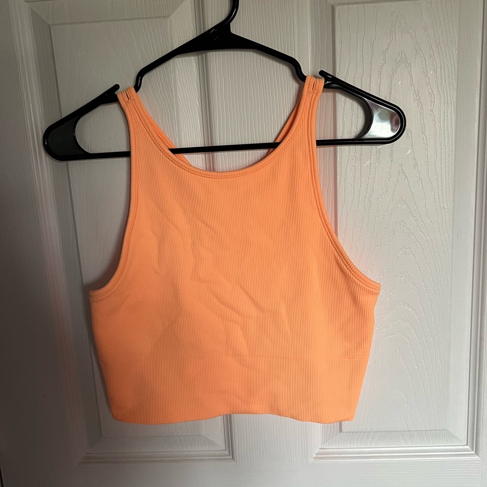 Cropped Athleta Tank